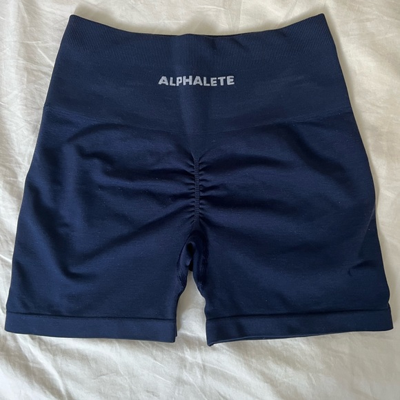 Alphalete Pants - Alphalete amplify shorts size S navy